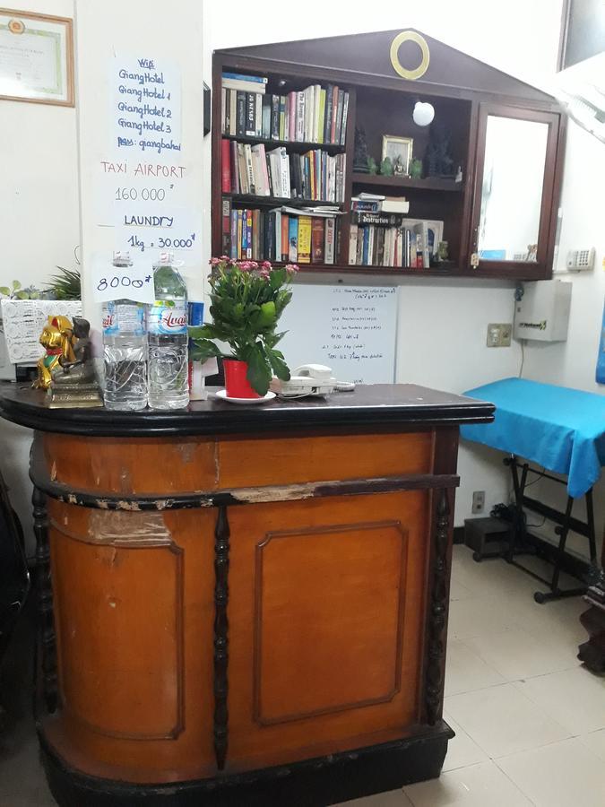 Khách sạn Giang
